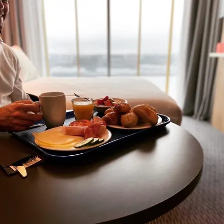 Express - North Riverside By Ihg Hotel 3*