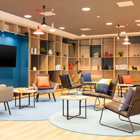 Express - North Riverside By Ihg Hotel