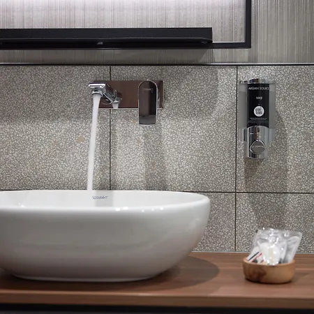 Inntel Landmark Hotell 4*