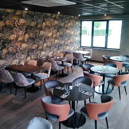 Levell Hotel 3*
