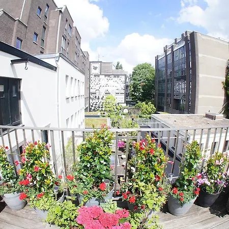 On The Roof Bed & Breakfast Amsterdam