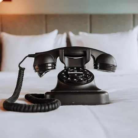 The Highlander Hotel Amsterdam