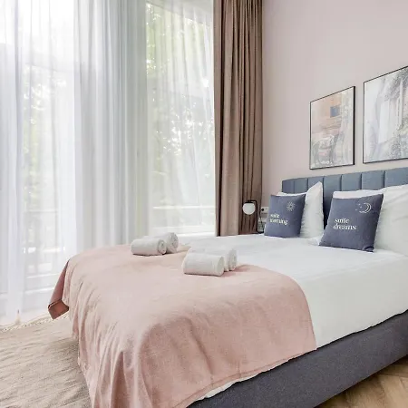 Limehome Hemonystraat - Digital Access Hotel *