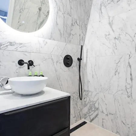 Limehome Hemonystraat - Digital Access Hotel *
