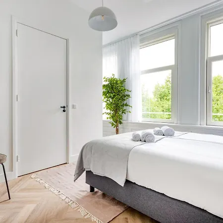 Limehome Hemonystraat - Digital Access Hotel *