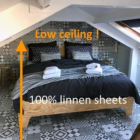 Houseboat With Water Terrace, Free Parking, Free Bikes & Fast Wifi