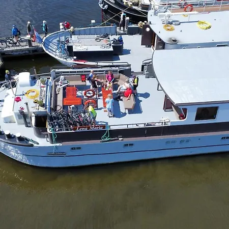 Unique Hotelboat Lena Maria Hotel na wodzie *