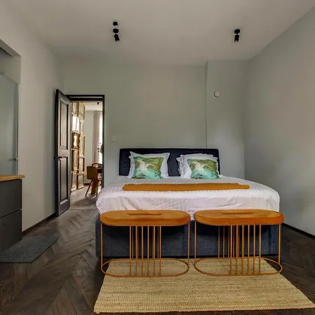 Bed & Breakfast Luxury Canal District