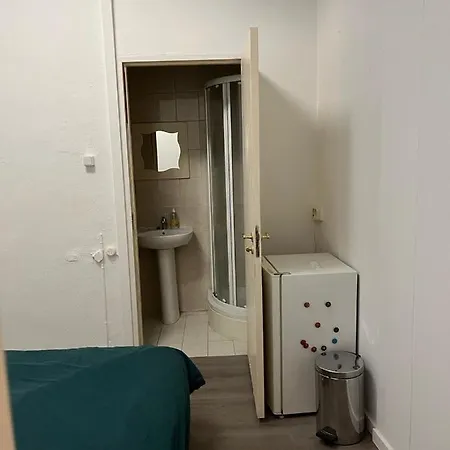 Guest house Iru, Not For Parties, Not A Hotel, With No Kitchen *