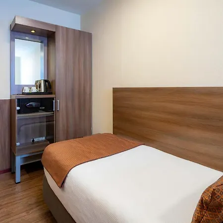 Ozo Cordial Hotel 3*