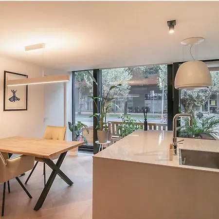Luxurious Studio Only 15 Minutes From Center Ámsterdam