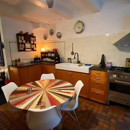 Bed & Breakfast Barangay Amsterdam