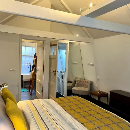 4 Guestrooms לינה וארוחת בוקר אמסטרדם