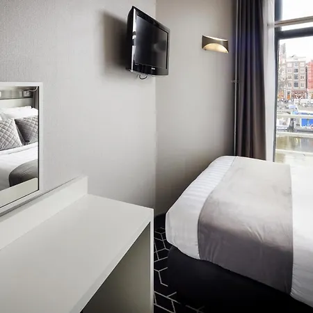Hotel Cc 3*