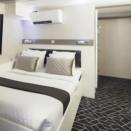 Hotel Cc