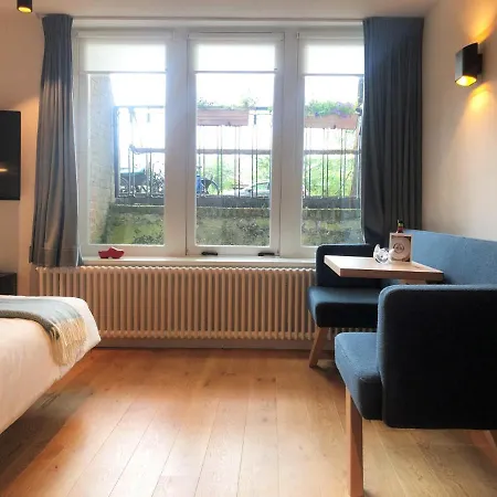 Bed & Breakfast 23 Sous