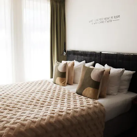 Hotel Dwars