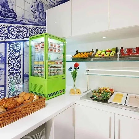 Ibis Styles Station 3* אמסטרדם
