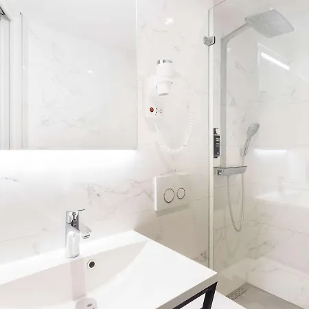 Ibis Styles Station 3*