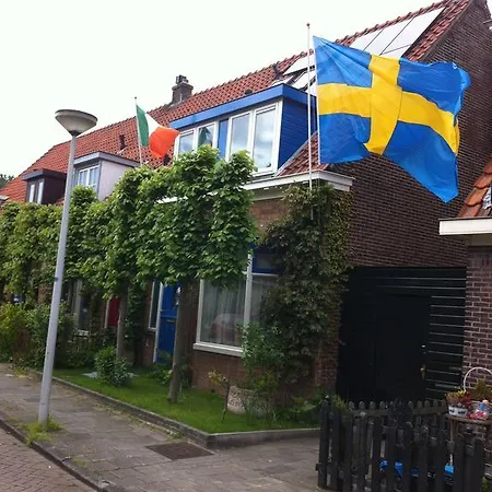 Amsterzonian
