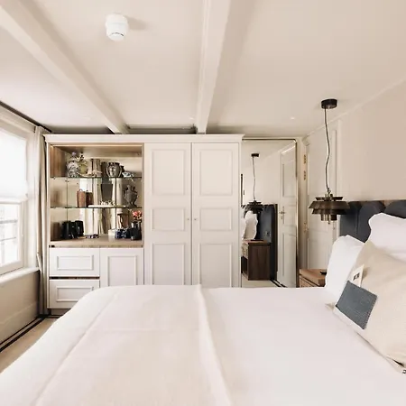 Otel 717 5*