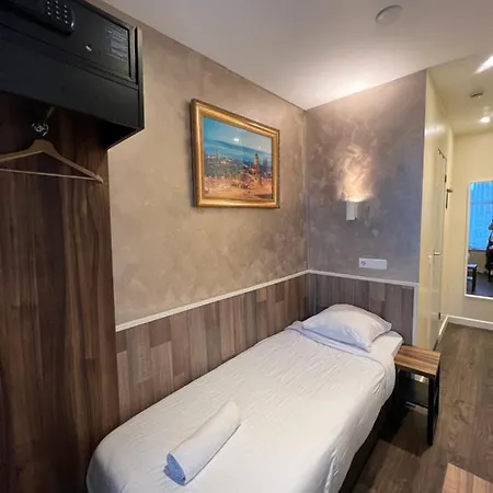 Dam Hotel Amsterdam