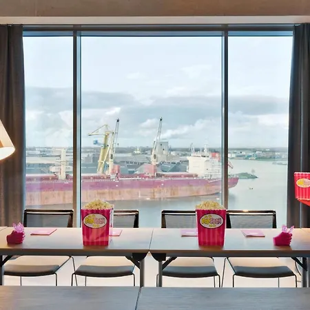 Moxy Houthavens 4* Amsterdam