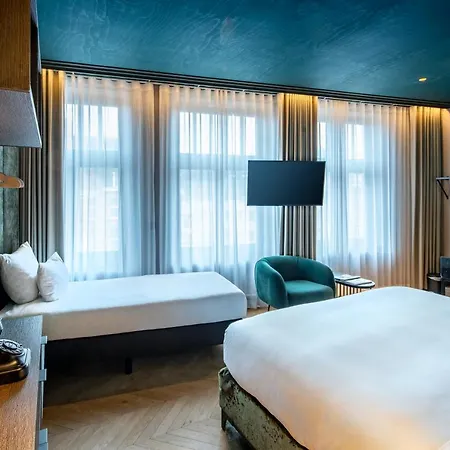 Hotel The Highlander