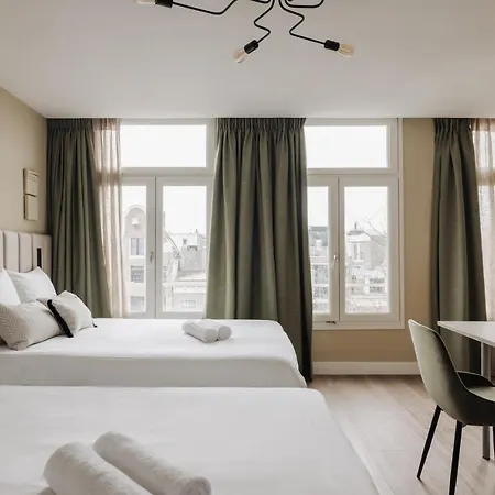 Adam Hotel
