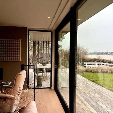 Villa Luxury Waterfrontvilla Amsterdam