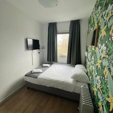 Max Amsterdam