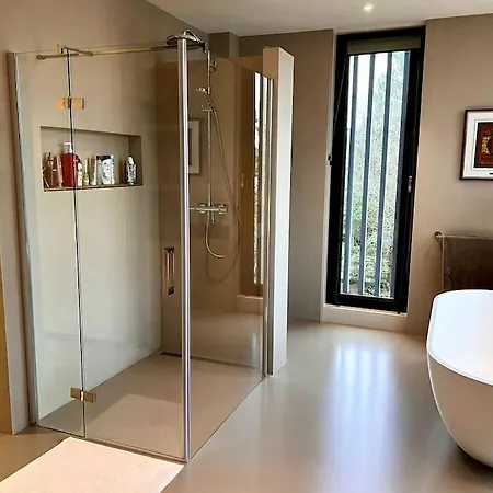Luxury Waterfrontvilla Villa