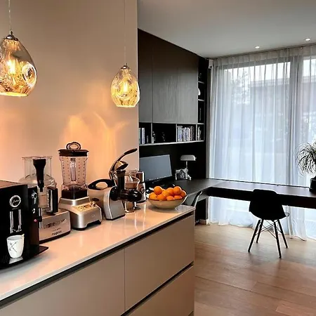 Luxury Waterfrontvilla Amsterdam