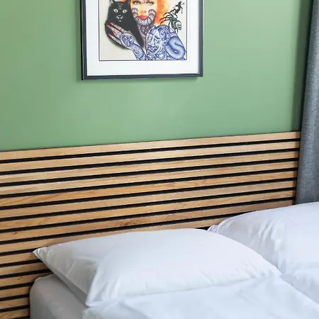 Weber Otel 2*