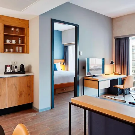 By Marriott Houthavens