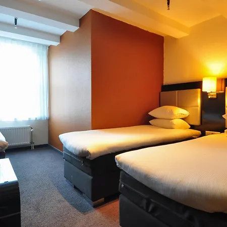 Mansion Hotel 3*