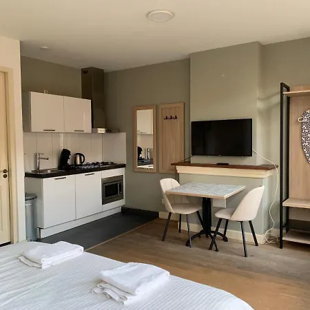 Aparthotel Plantage Hortus 4*