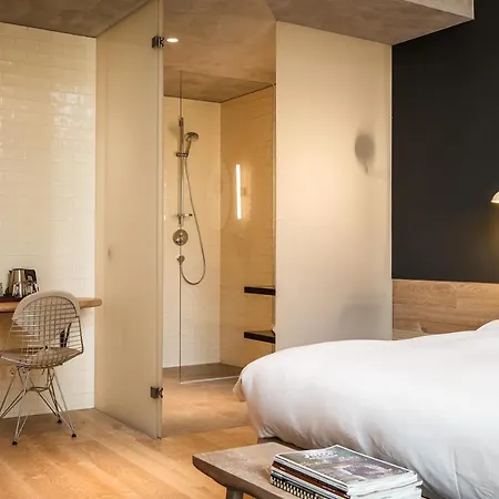 Arena Hotel