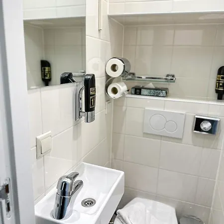 Vondel Garden - Digital Access Hotel Amsterdam