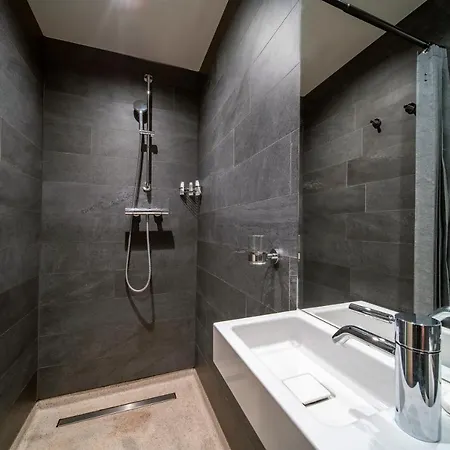 Sotel Station Hotel 3*