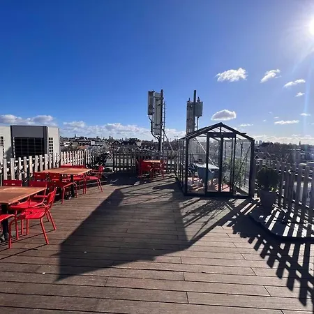 Awesome Rooftop Penthouse With Large Terrace