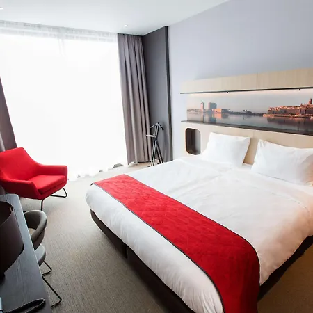 Szálloda Corendon New-west, A Tribute Portfolio 4*