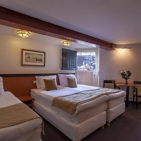 Hotel Avenue 3*