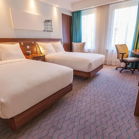Hampton By Hilton Centre East