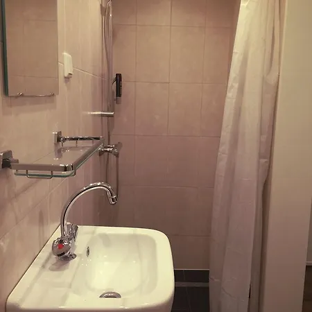 Damrak Hotel Amsterdam