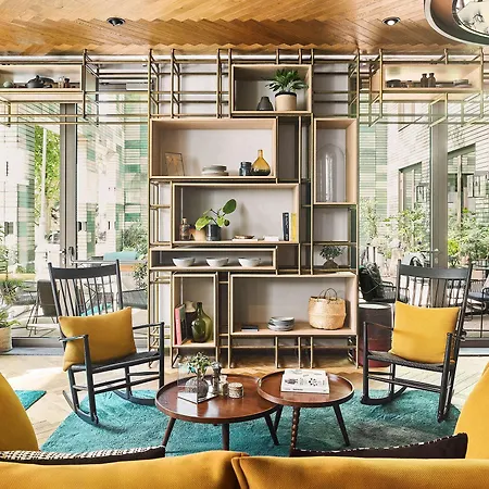 Hyatt Regency Hotel 5*