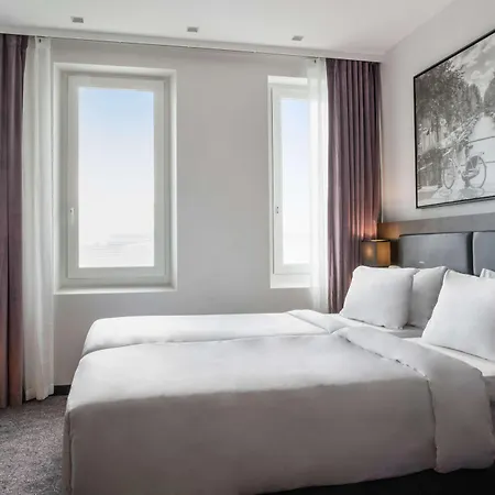Hotel Radisson And South Amsterdam