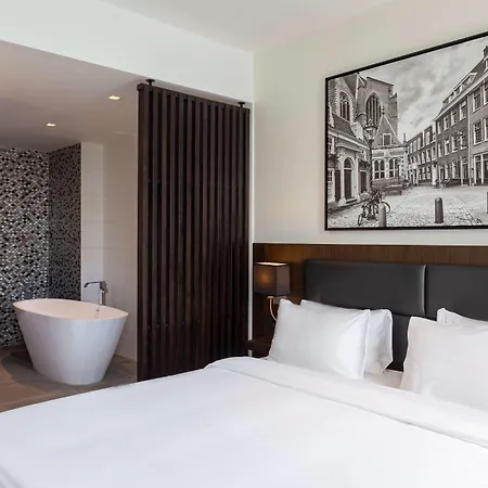 Hotel Radisson And South 4*