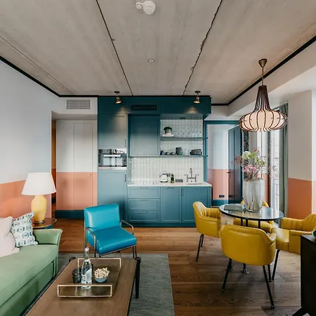 Hotel The July - Boat & Co 4*