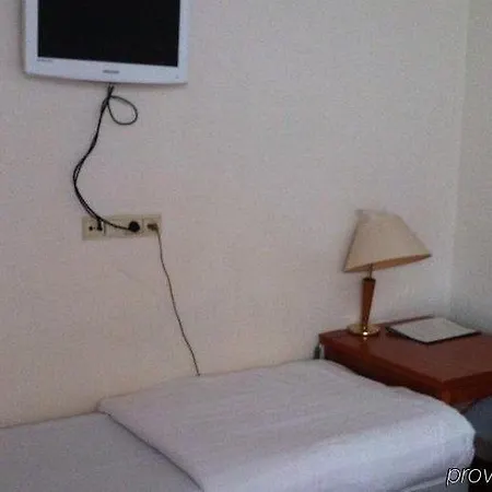 Delta City Center 3*